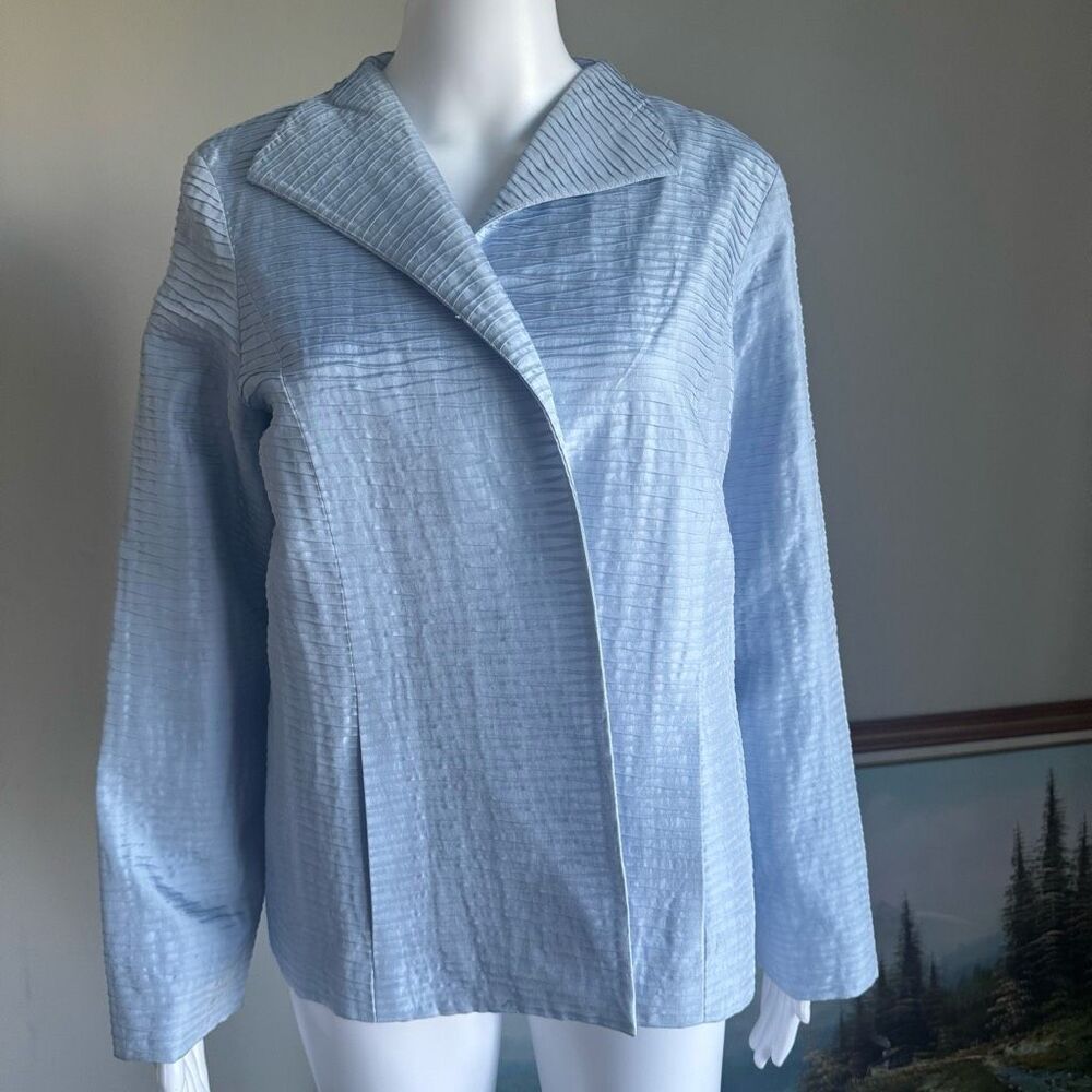 Eileen Fisher 100% Silk Sky Blue Pinch Pleated Open Blazer Jacket Sz M - Picture 2 of 6